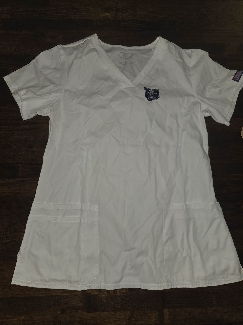 Cherokee Women's L  White V-Neck Scrub Top. Modern Look With Stretch Panels